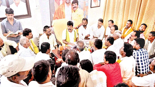 ప్రజా సమస్యల పరిష్కారమే లక్ష్యం 