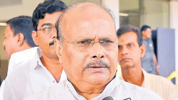 యనమలకు అస్వస్థత.. కాకినాడ ఆసుపత్రిలో చికిత్స