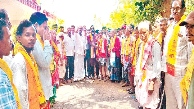 టీడీపీలో 70 కుటుంబాల చేరిక 