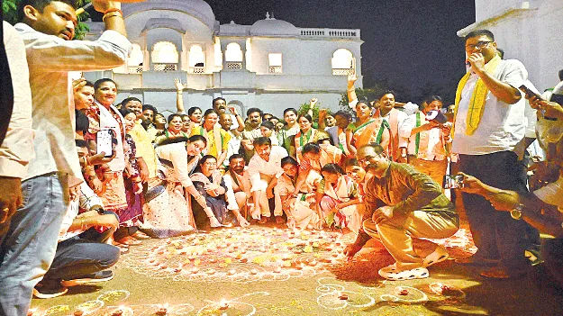 ఘనంగా ‘ఆశీర్వాద దీపం’