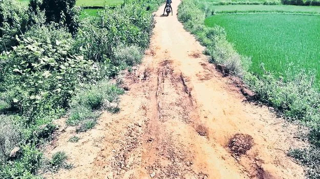 నిధులు ఫుల్‌.. పనులు నిల్‌