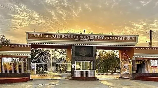 నేటి నుంచి జేఎన్‌టీయూఏలో ఇన్నోవేటర్స్‌ కాంక్లేవ్‌