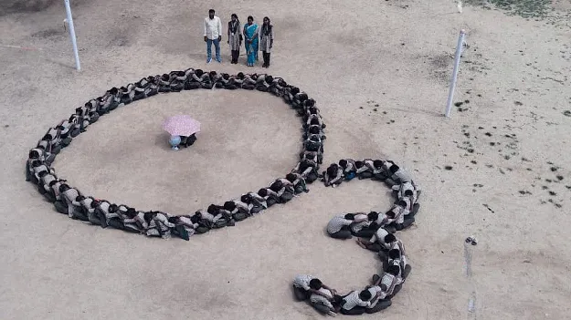 జీవరాశికి రక్షణ ఛత్రం ఓజోన్‌