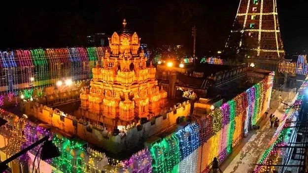 దసరా మహోత్సవాల్లో సామాన్య భక్తులకే ప్రాధాన్యం