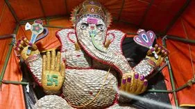 ఆల్చిప్పలతో గణనాథుడు