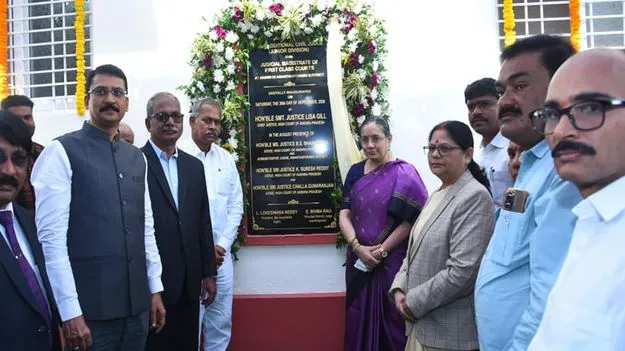న్యాయవ్యవస్థపై నమ్మకం కలిగించాలి