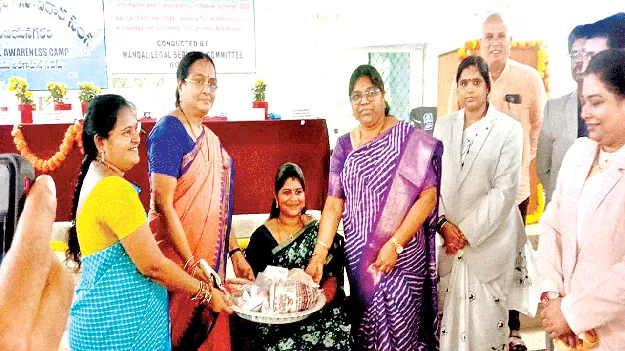  న్యాయ సేవలతోనే హక్కుల పరిరక్షణ