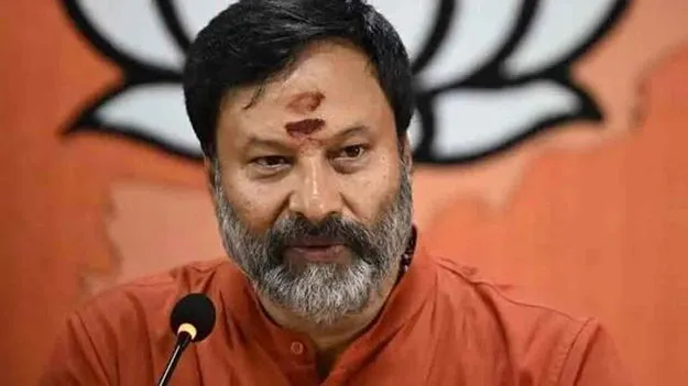 కేఎస్‌టీడీసీ ఒప్పందాన్ని తక్షణమే రద్దు చేయాలి
