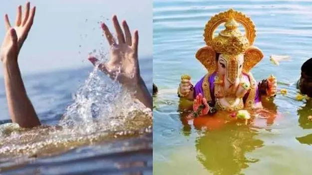 చెరువు బురదలో చిక్కుకుని ఇద్దరు విద్యార్థులు మృతి