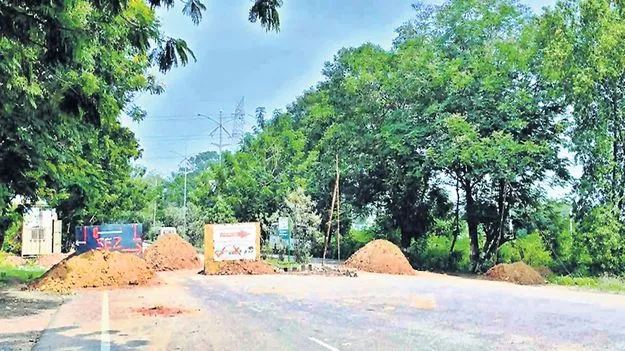 అచ్యుతాపురంలో ట్రాఫిక్‌ ఆంక్షలు