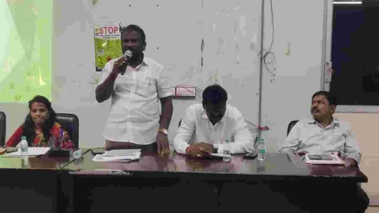 Peddapalli: ' అర్హులందరికీ చేయూత పింఛన్లు