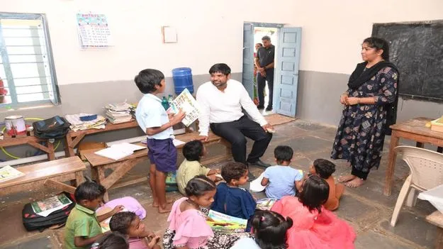 Mancherial:  రైతులకు ఇబ్బందులు లేకుండా ధాన్యం కొనుగోలు చేపట్టాలి 