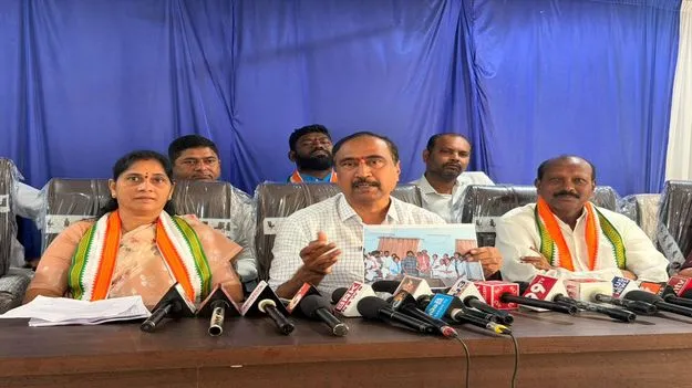 Jagtial: గుట్టలు అమ్ముకున్న చరిత్ర మీది