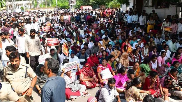 నాడు గాలికొదిలి.. నేడు నీతులు 