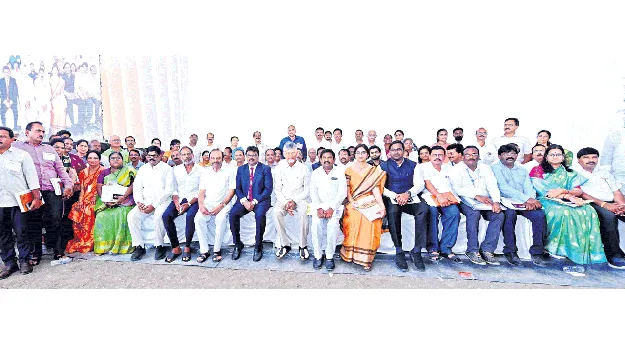 గర్భకండ్రిక భూములకు పరిష్కారం చూపిన సీఎం