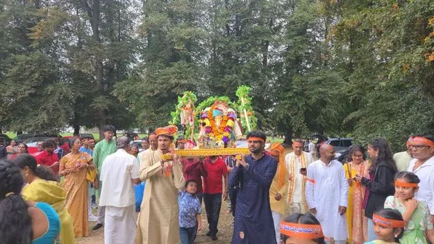 లండన్‌లో వైభవంగా వినాయక చవితి వేడుకలు