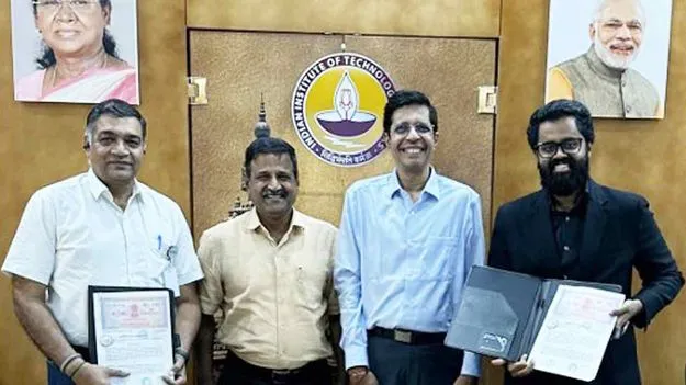 ఐఐటీ మద్రాస్‌ ప్రవర్తక్‌తో మేధాస్త్రా టెక్‌సిస్టమ్స్‌ జట్టు