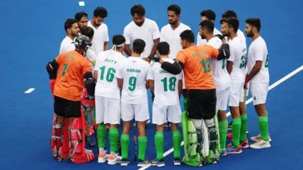 భారత్‌ నుంచి తటస్థ వేదికకు మార్చండి!