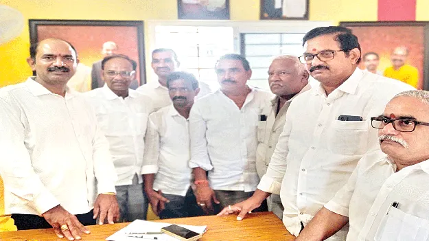 ‘సంకిలి’ సమస్యను కేంద్రం దృష్టికి తీసుకువెళ్దాం 