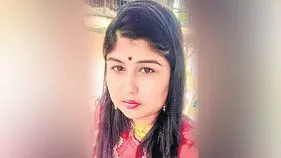 మమతా బెనర్జీ మేనకోడలు ఆత్మహత్య!