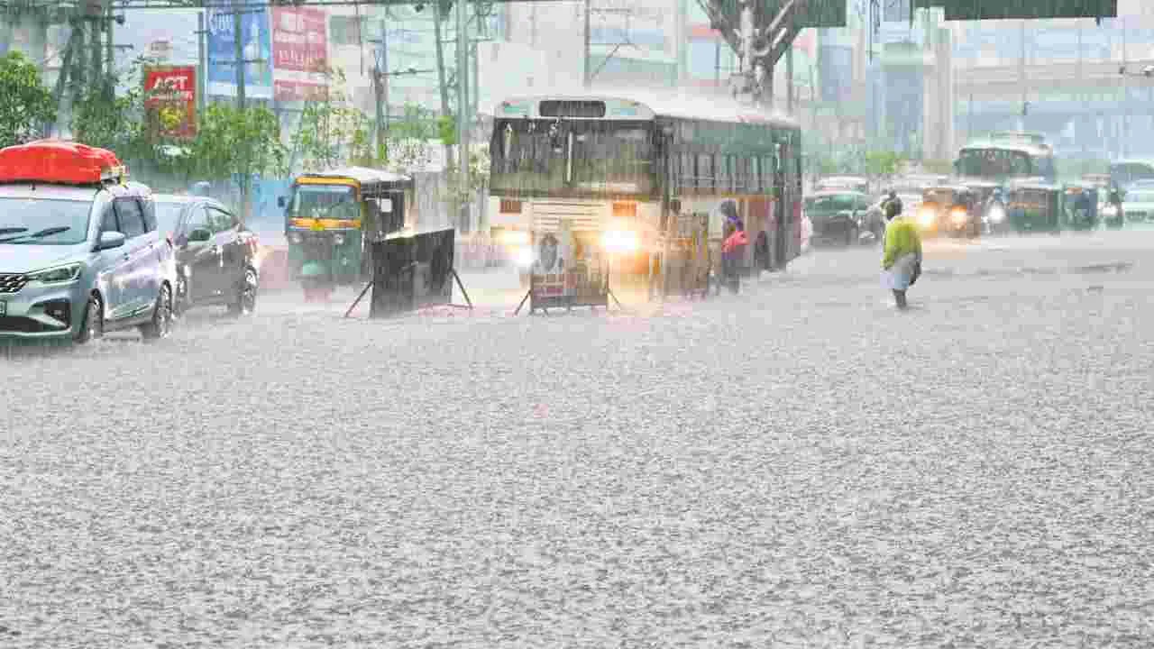 కరుణించిన వరుణుడు