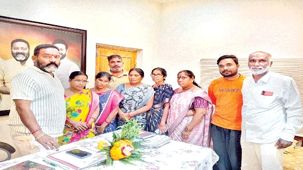 మలేషియాలో చిక్కుకున్న వారిని తీసుకొస్తాం