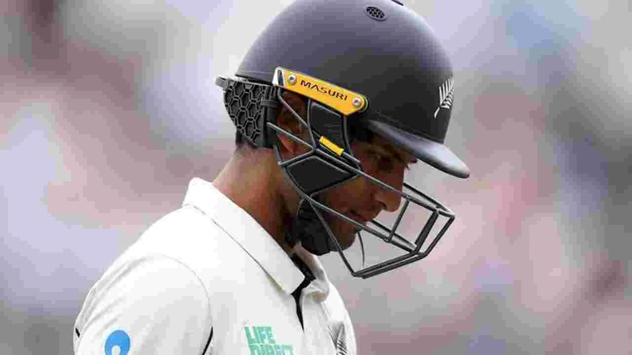 భారత్‌తో టీ20లకు రచిన్‌ అవుట్‌