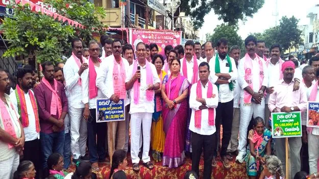 వెయ్యి రోజుల పాలనలలో రోజు మోసమే