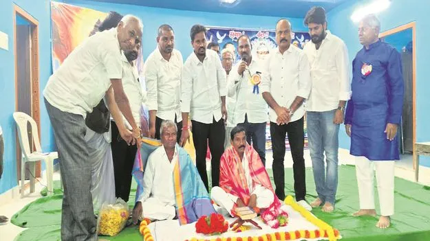 kumaram bheem asifabad- అంబేద్కర్‌ ఆశయాల సాధనకు పాటుపడాలి