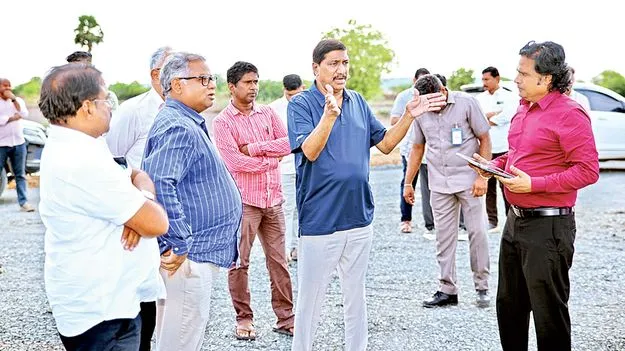 రింగ్‌ రోడ్డు పనులు పూర్తి చేస్తాం: మంత్రి బీసీ 