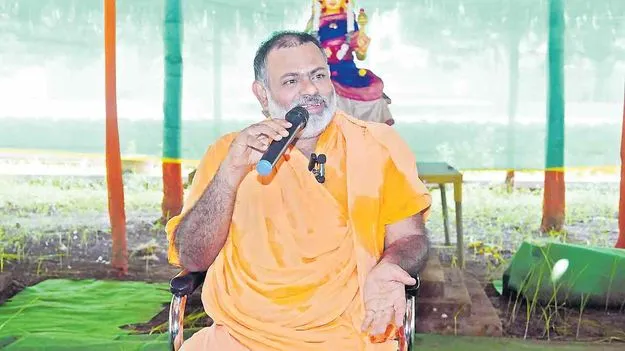 ప్రధాని నుంచి కార్పొరేటర్‌ వరకు జీతాలు తీసుకోకూడదు!