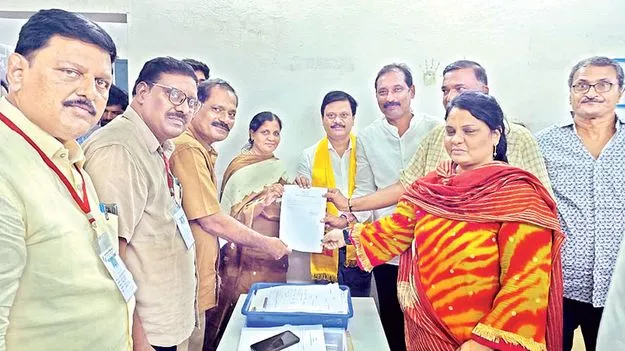    ఏకగ్రీవాలు