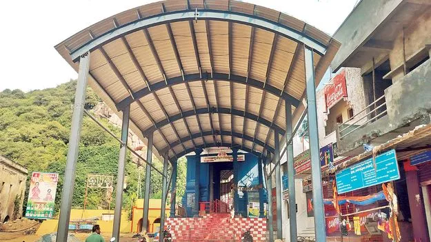  బ్రహ్మోత్సవాల కోసం చురుగ్గా అభివృద్ధి పనులు