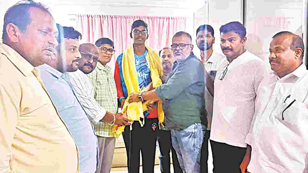 కువైత్‌ క్రికెట్‌ జట్టులో కడప కుర్రోడు