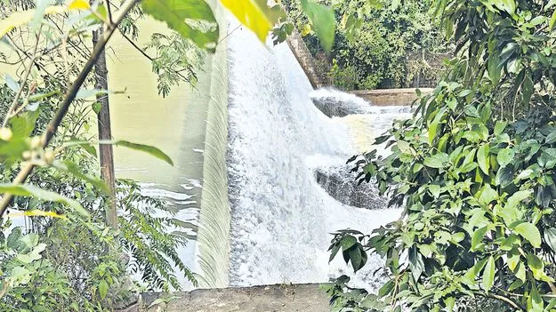 వృథాగా పోతున్న మాచ్‌ఖండ్‌ నీరు