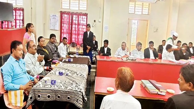 మధ్యవర్తిత్వంతోనే సమస్యలు పరిష్కారం