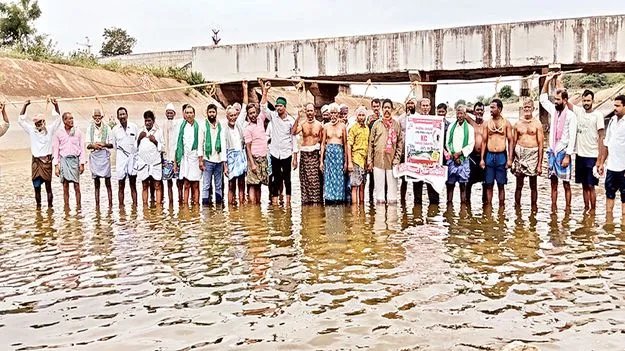 సాగు, తాగు నీరు ఇవ్వాలి 
