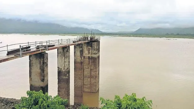 రైవాడ రిజర్వాయర్‌కు వరద