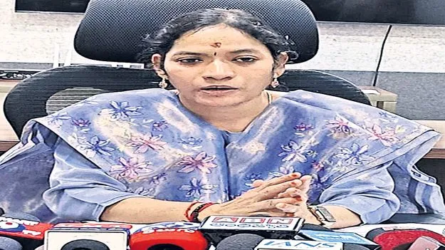 వరదలతో అప్రమత్తం 