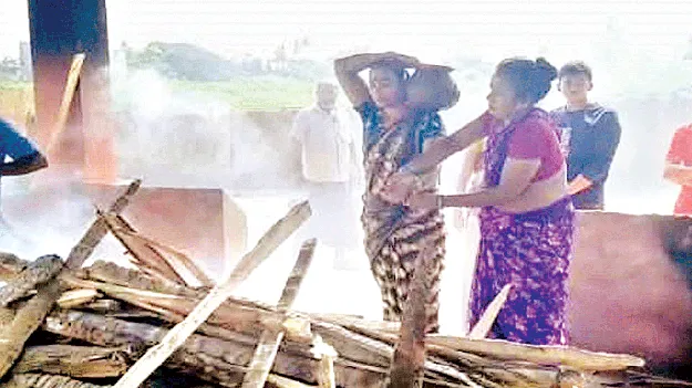 ఆఖరి మజిలీలో  అన్నీ తానై..