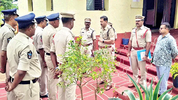 ‘స్నేహభావాన్ని పెంపొందించేందుకే..’