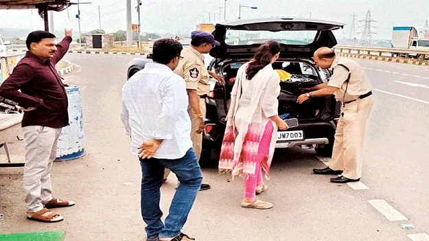 మద్యాన్ని అక్రమ రవాణా చేస్తే చర్యలు 