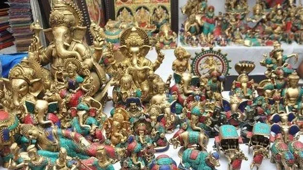 ‘లేపాక్షి’తోనే హస్తకళలకు ఊపిరి