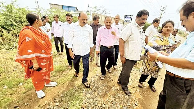 విధుల్లో నిర్లక్ష్యం వహిస్తే చర్యలు 
