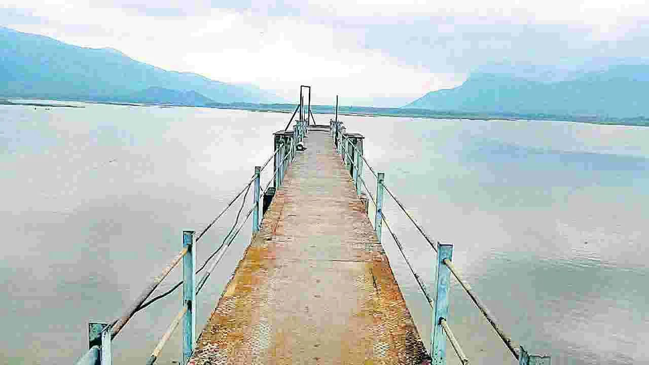 రిజర్వాయర్లకు జలకళ