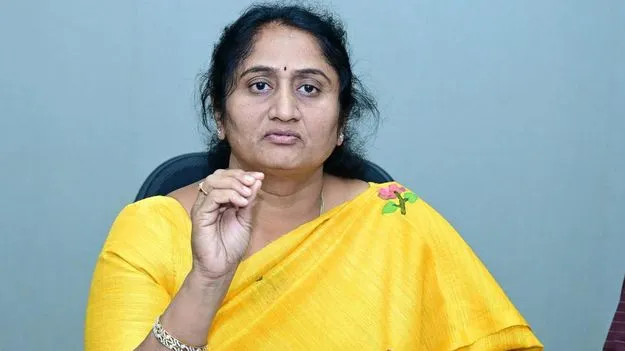 ఉపాధ్యాయులపై దుష్ప్రచారం తగదు: మంత్రి సవిత