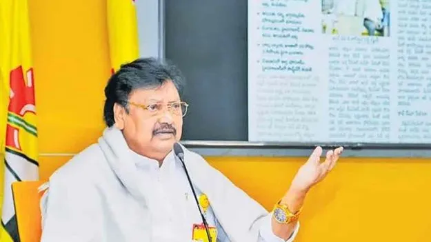 గెలవలేమనే నిరాశతోనే వైసీపీ విధ్వంసం: వర్ల 