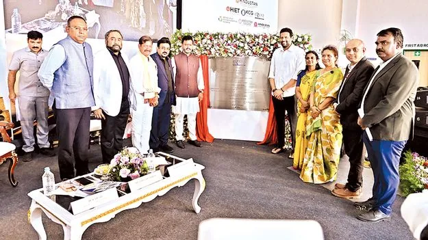 ఏవియేషన్‌ హబ్‌ చేయడమే లక్ష్యం 