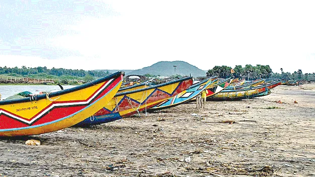 Cyclone Tension తుఫాన్‌ టెన్షన్‌