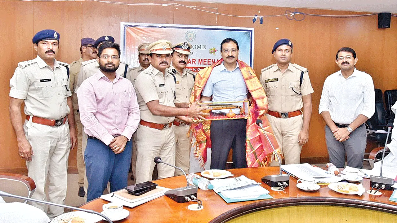 అత్యధిక రాబడి సాధించేందుకు కృషి చేయాలి